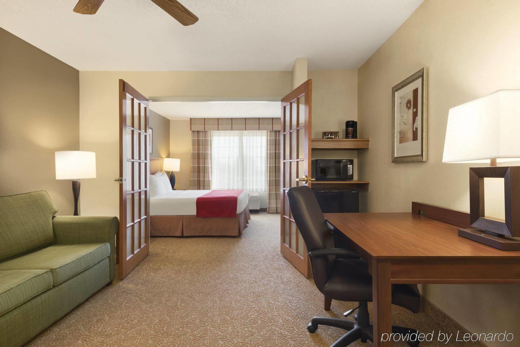 Country Inn & Suites By Radisson, Davenport - Quad Cities Εξωτερικό φωτογραφία
